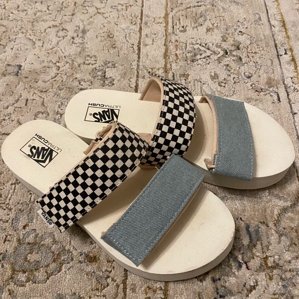 Vans Velcro strap platform slides